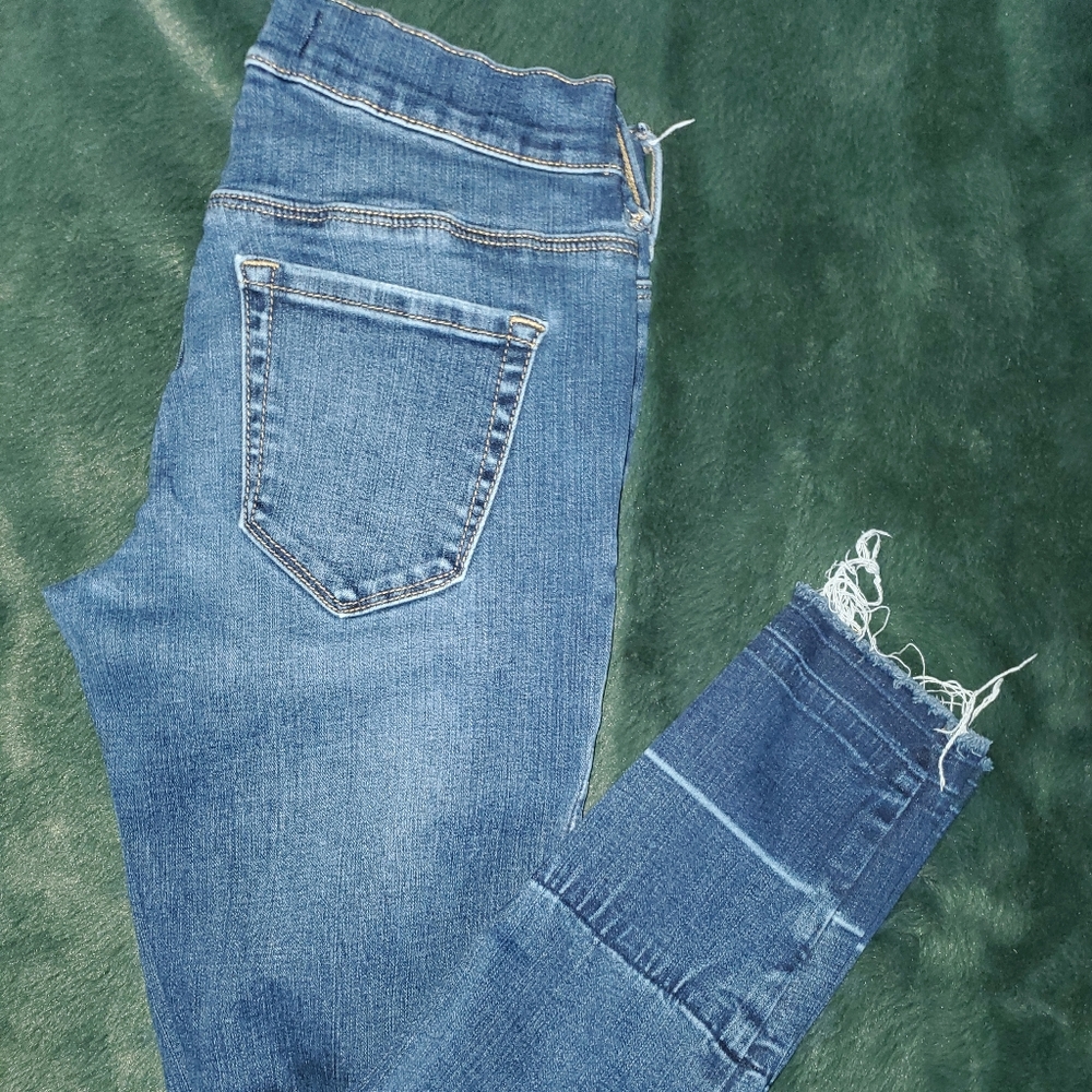 Pacsun Low Rise Ankle Jegging, 24, frayed edge